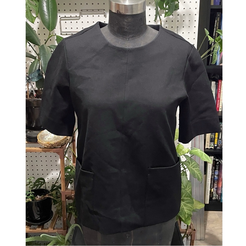 Everlane Short Sleeve Pocket Top